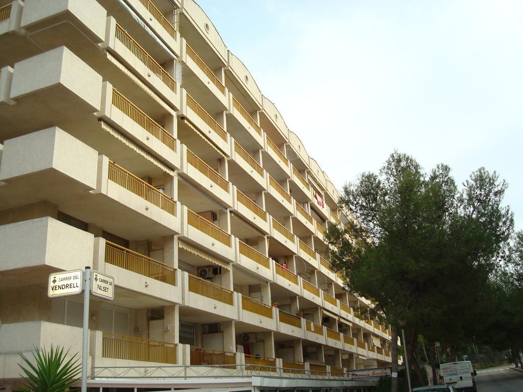 Апартаменти C&B Catalunya 92 Салоу Екстер'єр фото